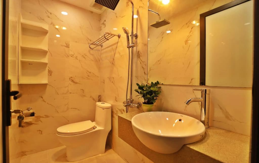 LUCK APART 05 - Tay Ho Hanoi Apartment - photo 9