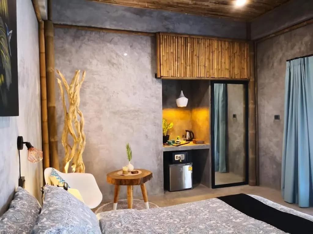 The Lazy Lodge - photo 2