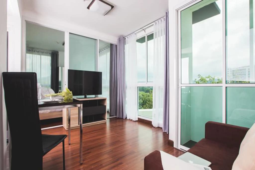 The WIDE Condotel - Phuket - photo 7
