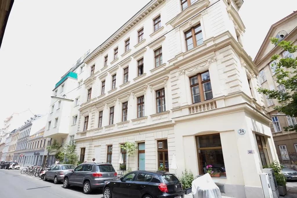 Traditional Apartments Vienna - photo 1