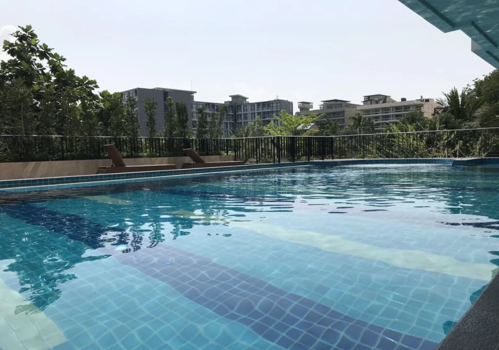 May Hotel - photo 11