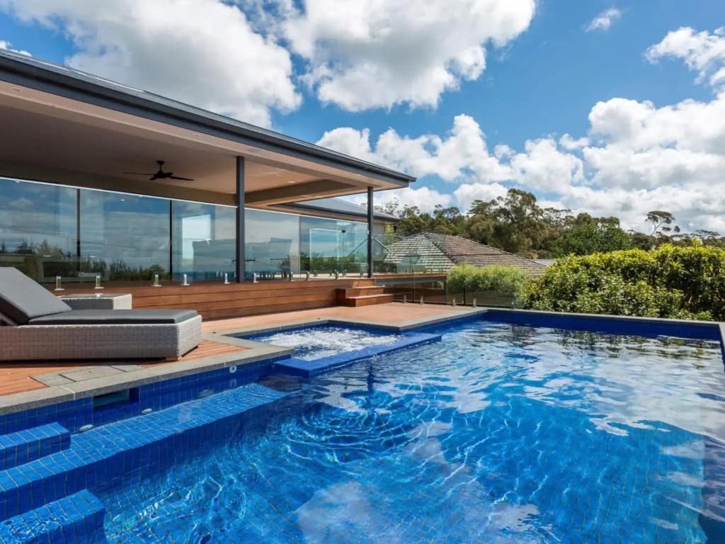 Poolside Getaway Dromana - photo 9