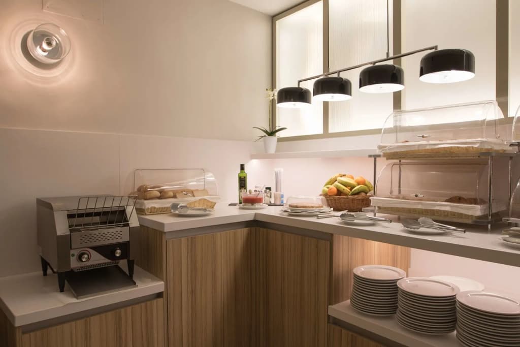 Los Condes Hotel - photo 21