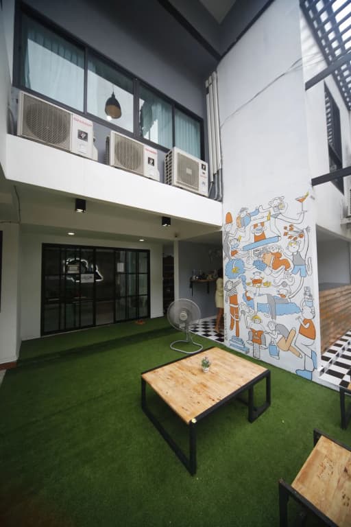 MonkeyNap Hostel - photo 16