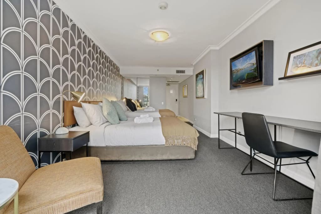 Boutique City Abode in Sydney - photo 3