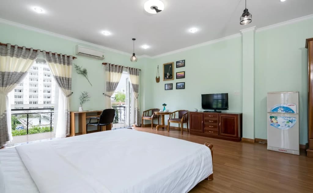 Little Pig Home - Hostel - photo 4