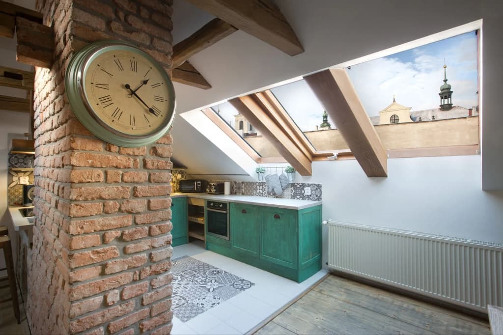 Old Town Boho Chic Attic - photo 17