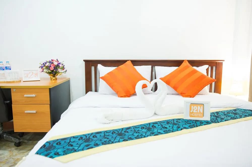 J2N Hostel - photo 4