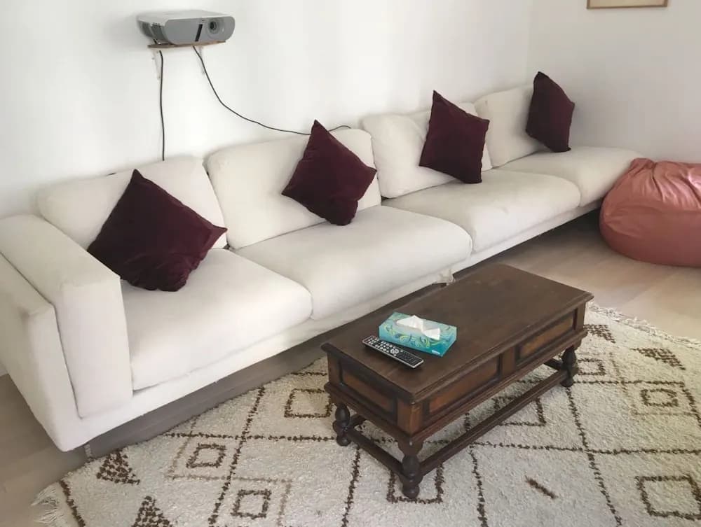 Flat In Le Marais With 2 Bedrooms - photo 8