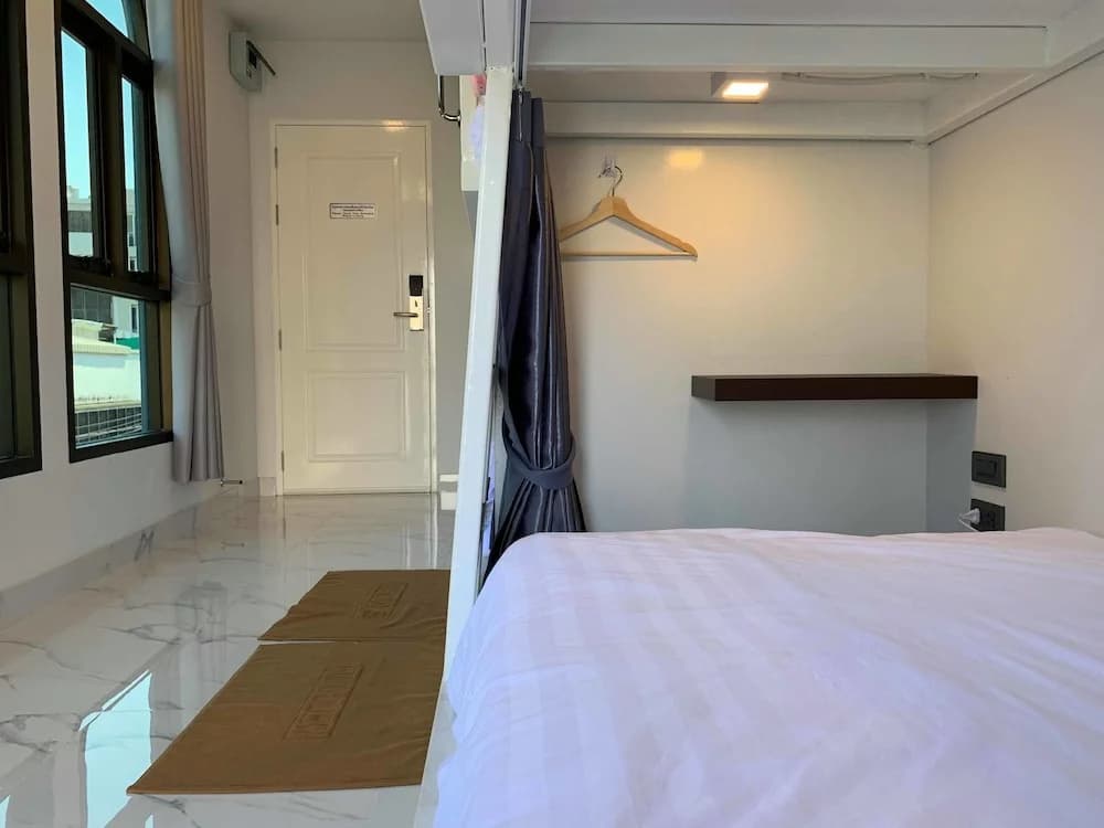 Rich8 Hostel - photo 3