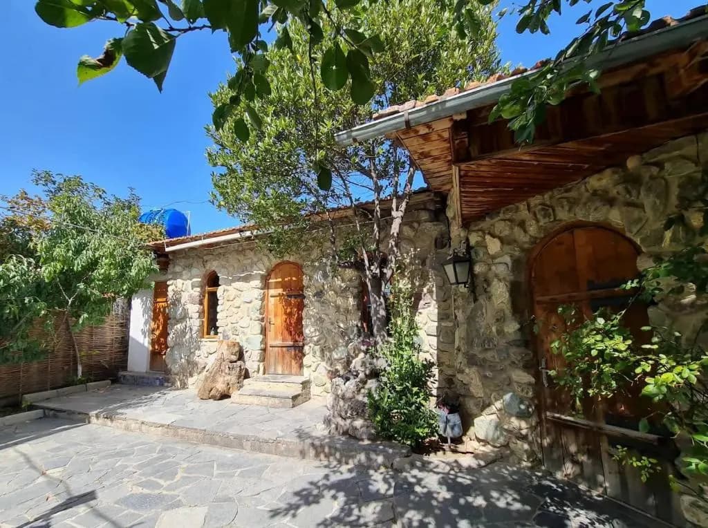 Safari House Tbilisi - Wine & Family Hotel - photo 4