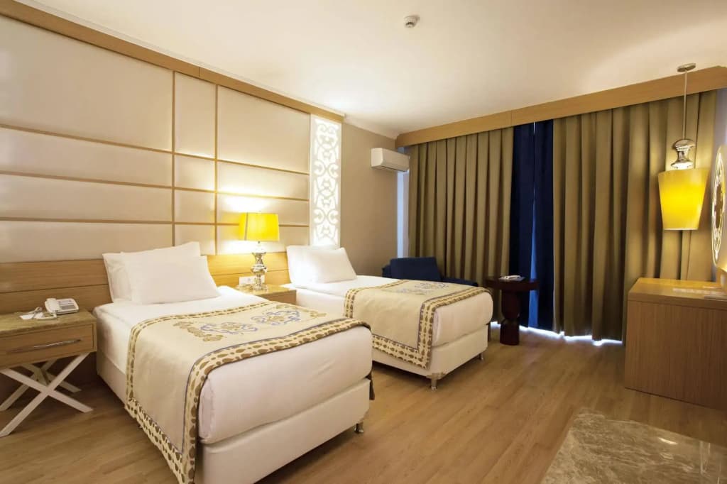 Quattro Beach Spa & Resort Hotel - photo 7