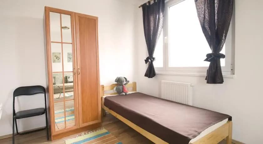 Window Apartment - photo 6