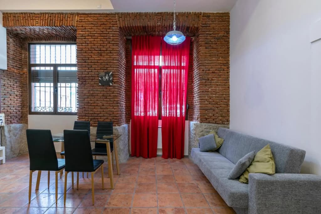 Homeabout Imperial Apartment - photo 15