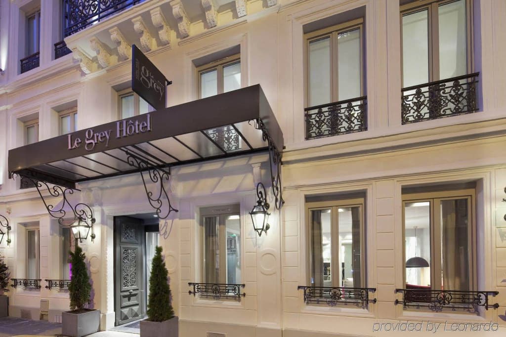 Le Grey Hotel - photo 1