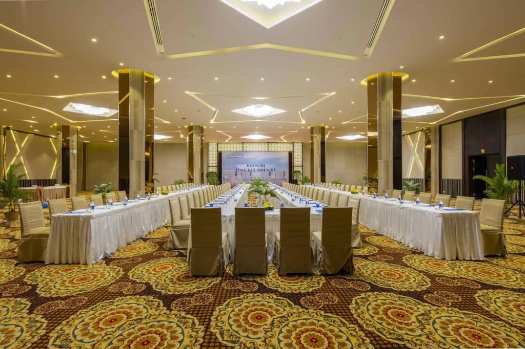 Diamond Bay Condotel - photo 10