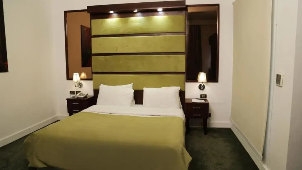 Spectra Inn Hotel Alexandria Road - photo 2