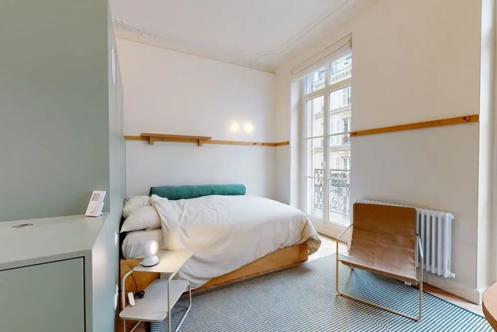 Joivy Delightful 1bed Studio w/ Shared Co-working - photo 1