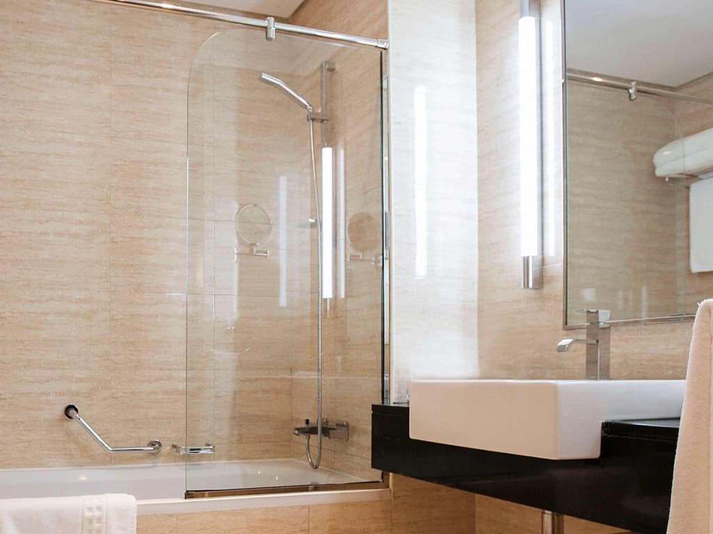 Pullman Dubai Jumeirah Lakes Towers - Hotel & Residence - photo 9