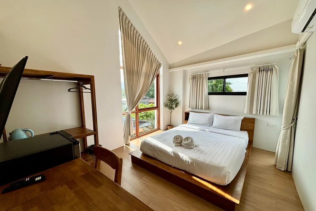 Tanwa Hotel - photo 10