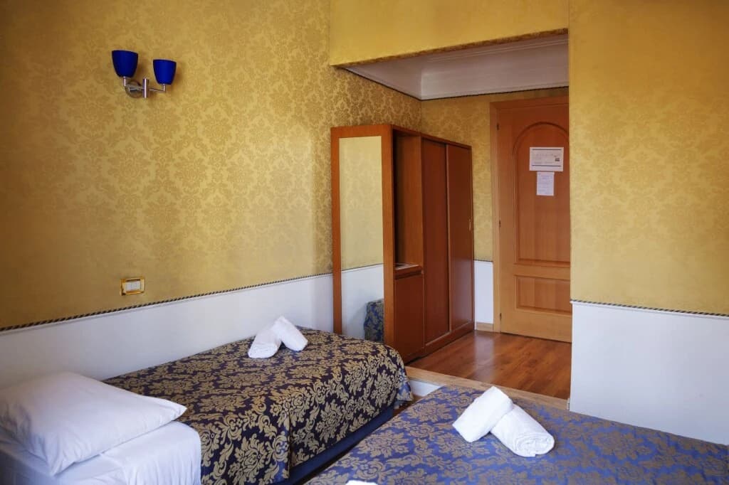 iH Hotels Piazza di Spagna View - Luxury Guest House - photo 18