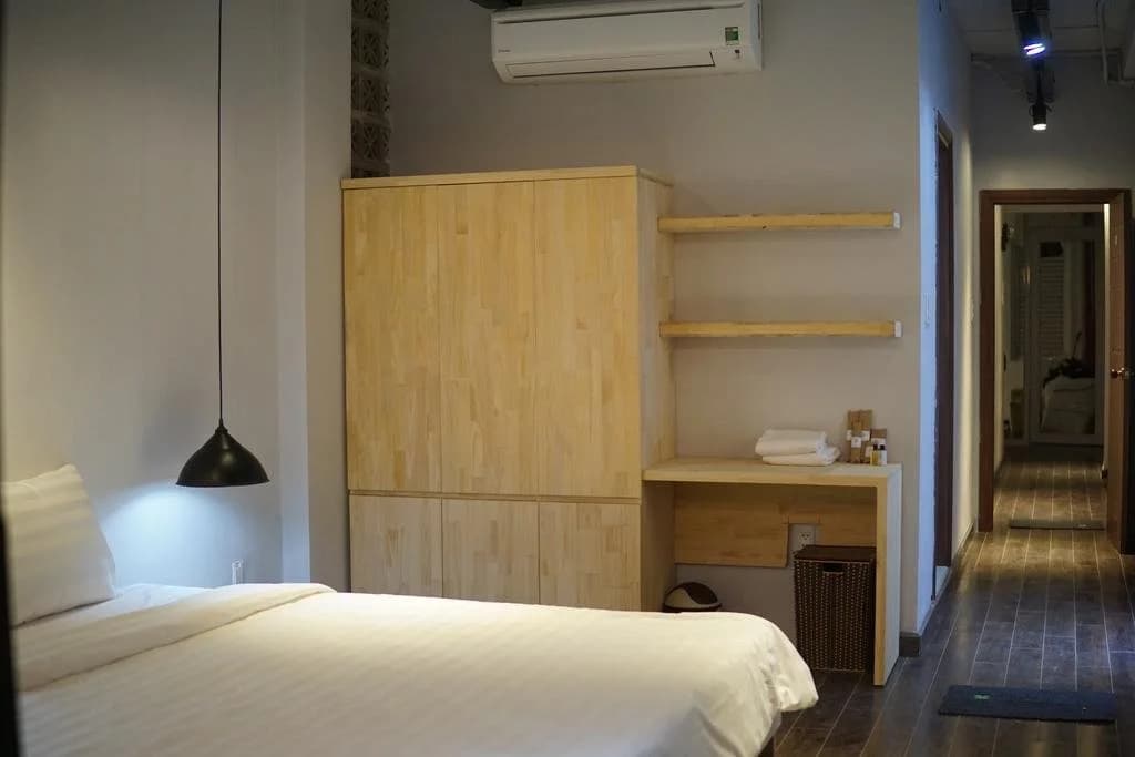 The Laban - photo 6