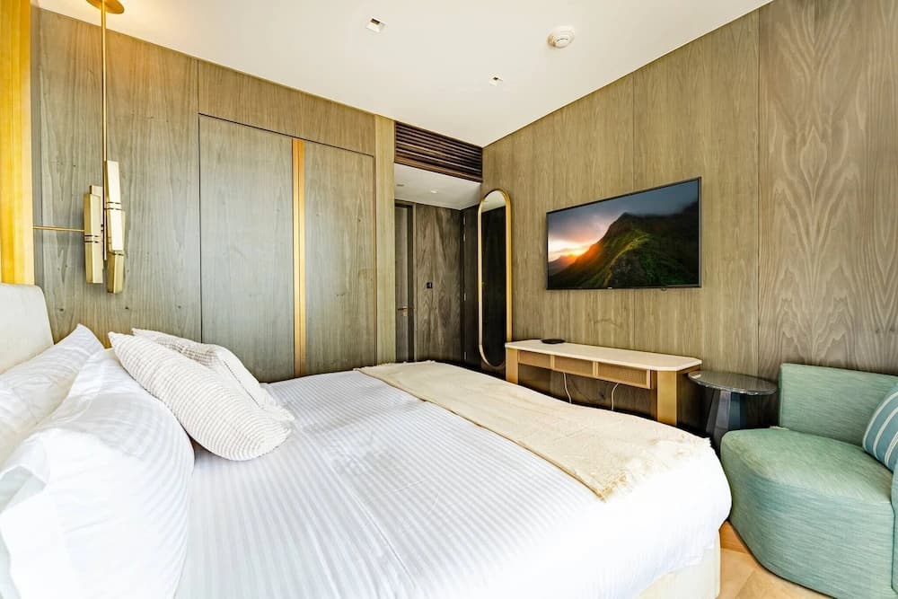 Five Palm Jumeirah 2 Bdr Full Sea View - photo 2