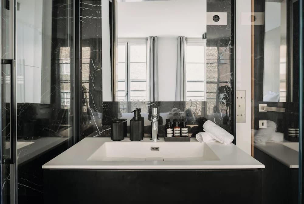 HIGHSTAY - Luxury Serviced Apartments - Place Vendôme - photo 7