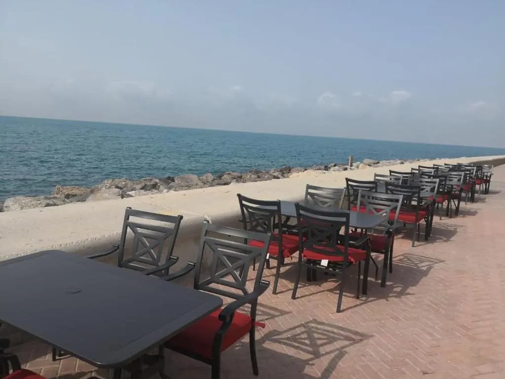 Touch the sea - photo 12