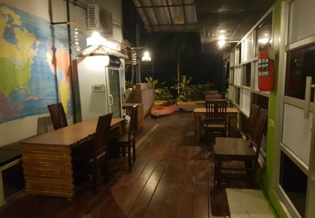 Zone6 Coworking Beach Apartment - photo 25