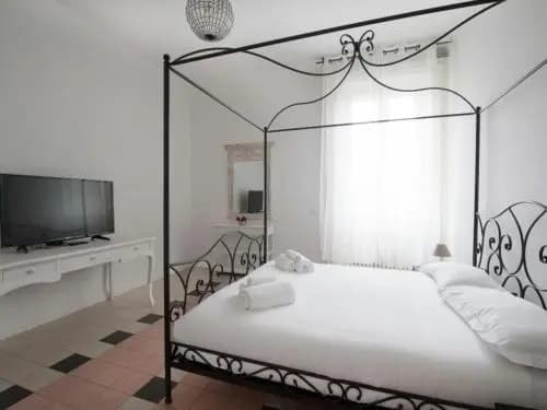 Bacone Halldis Apartments - photo 3