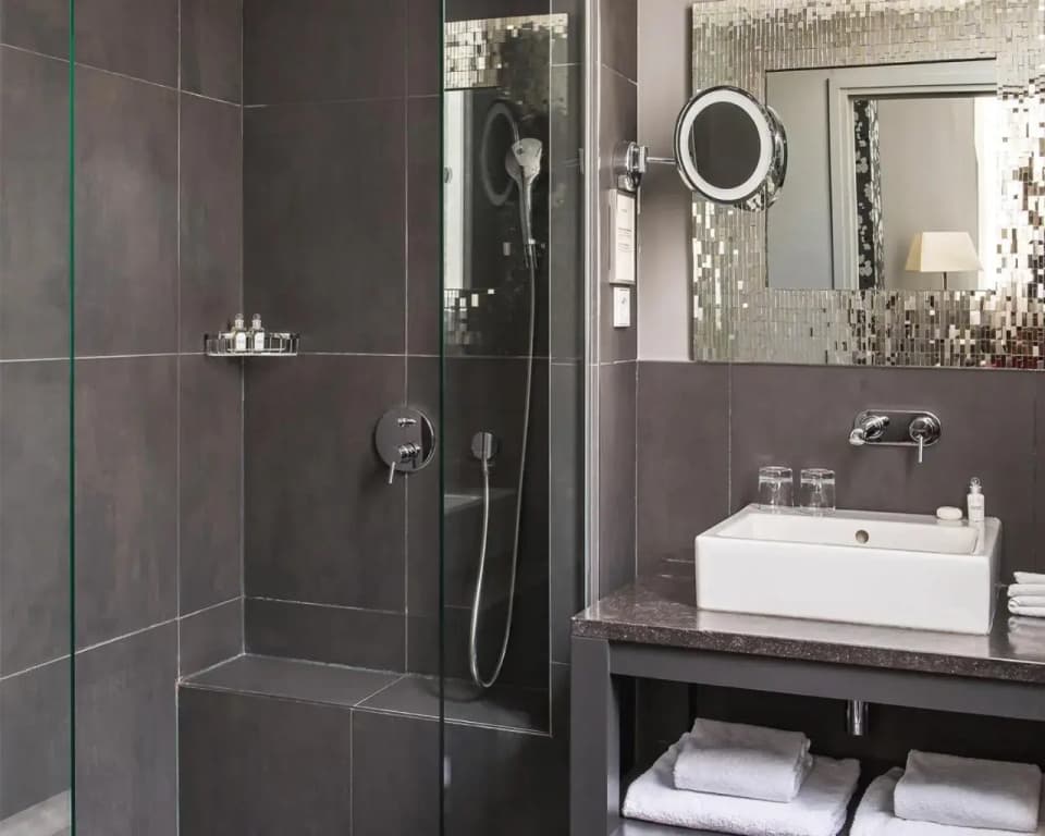 New Hotel Roblin - photo 27