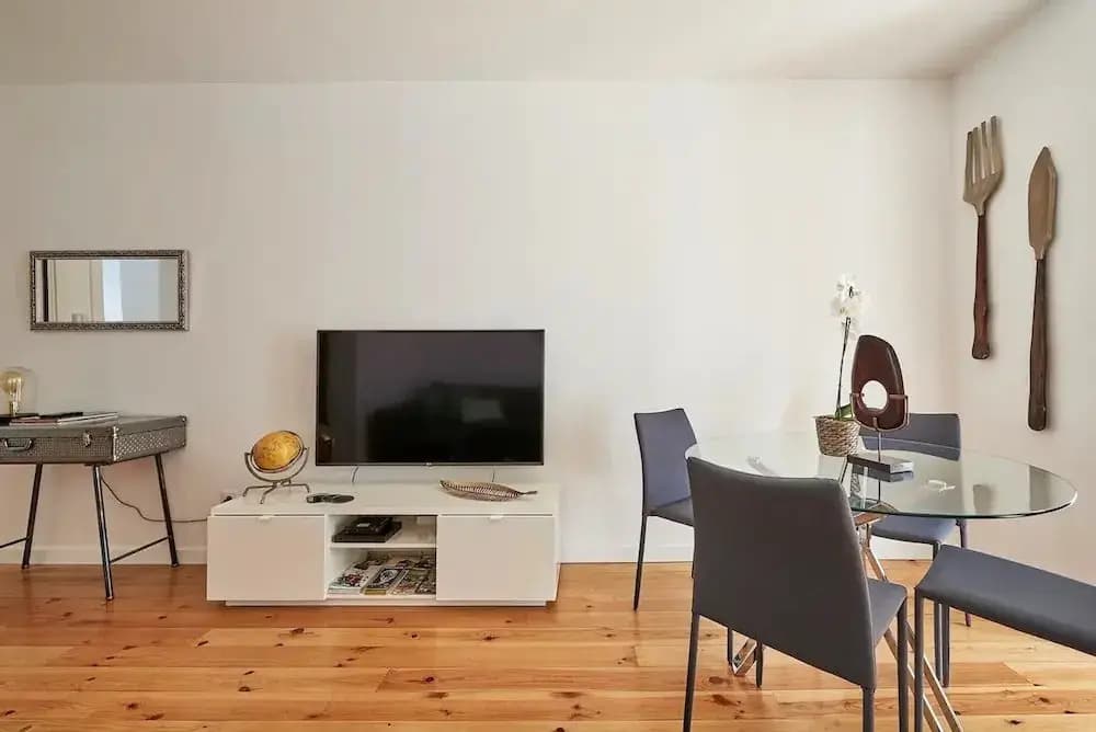 Modern 1-Bed With Ac & Private Terrace - photo 9
