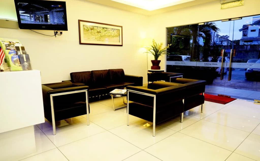Alami Garden Hotel - photo 2