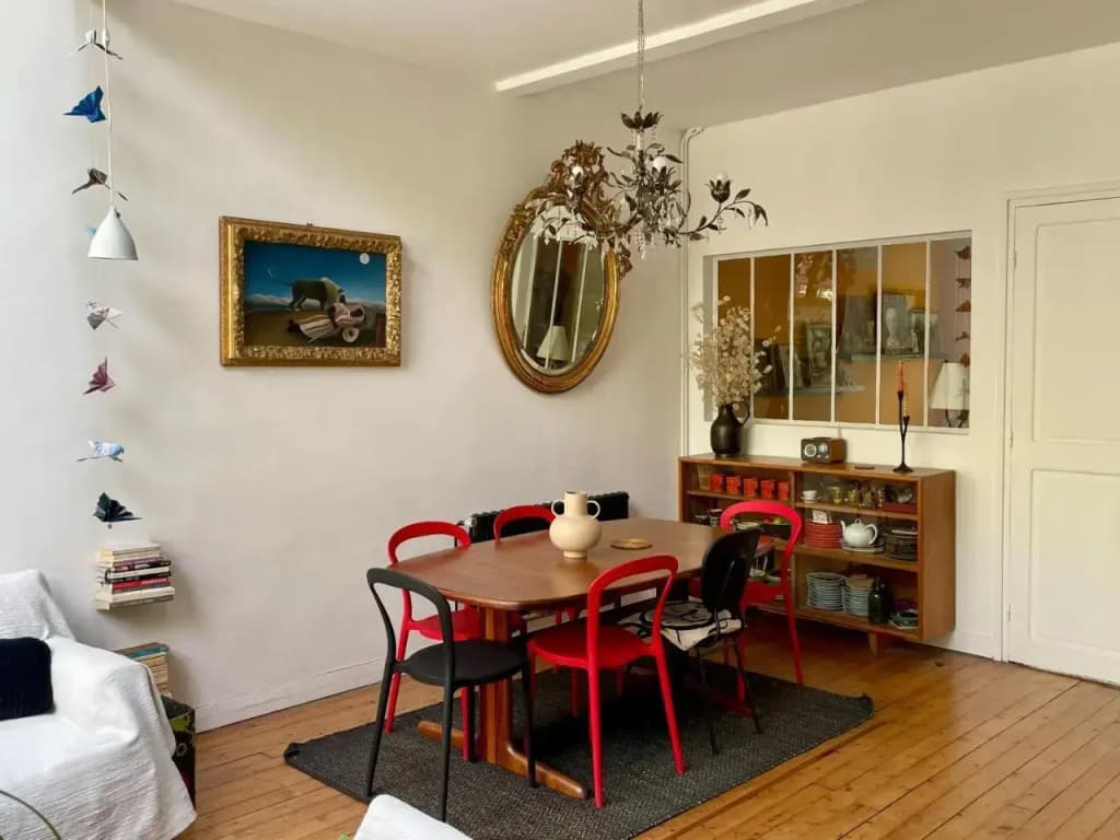 Artist House ; private courtyard, Paris center - photo 1