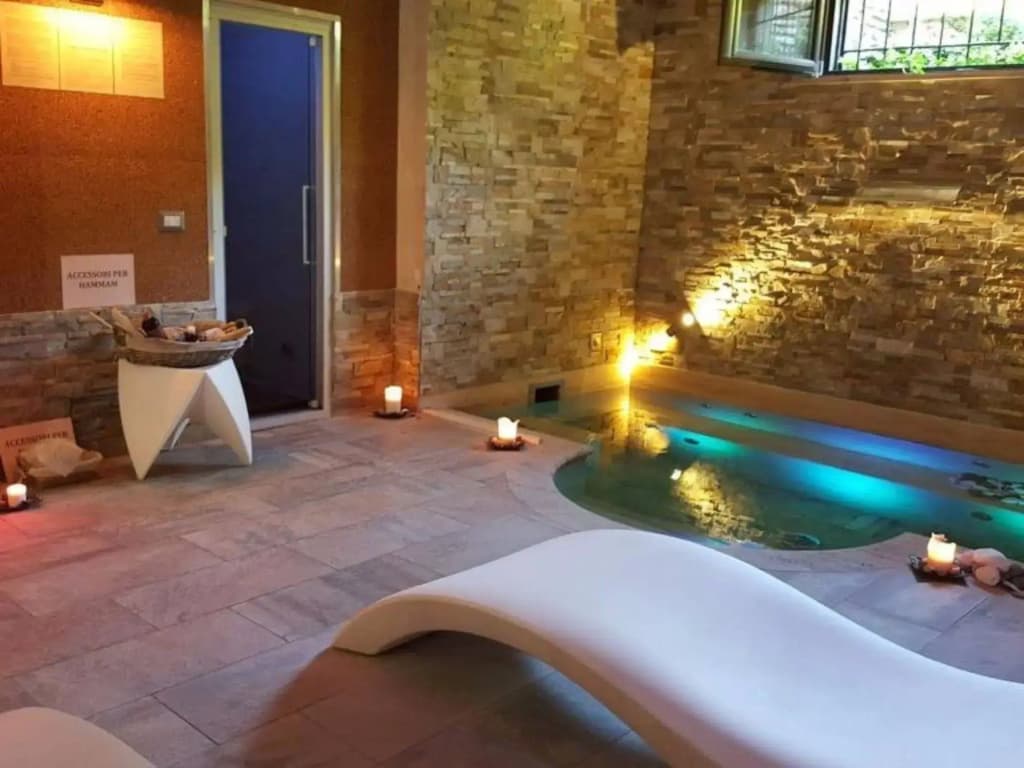 Aurelia Garden Gold Bed & Breakfast - photo 12
