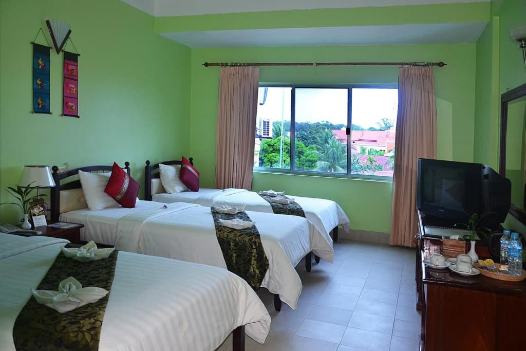 Parklane Hotel - photo 6