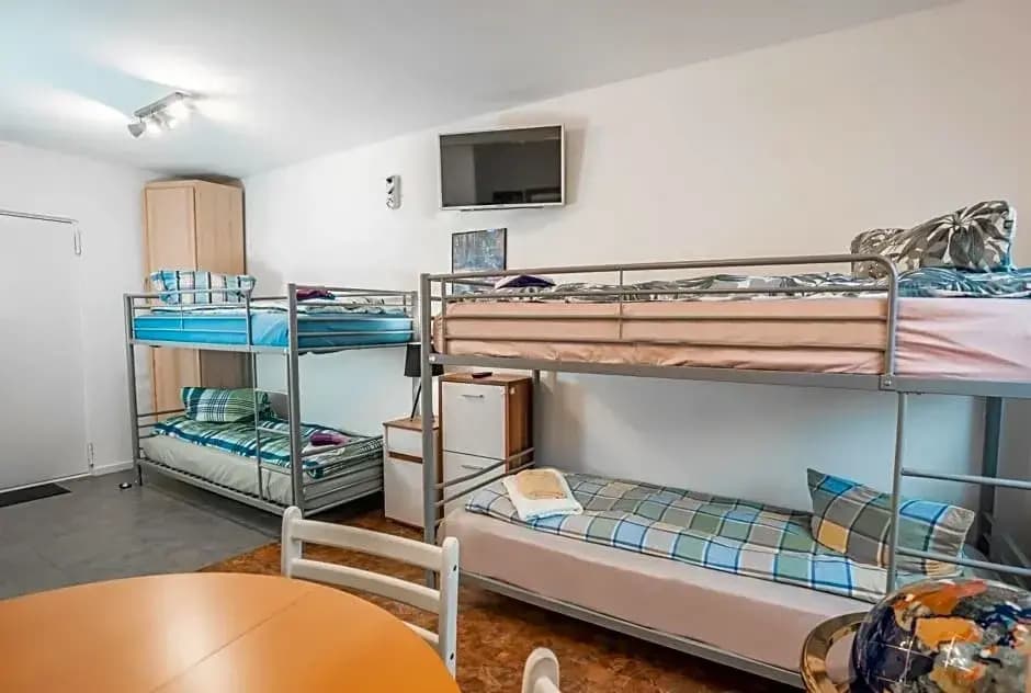 Motel Home by Vivere Stays - photo 5
