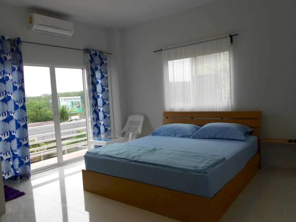 Baan Chorn Thong - photo 3