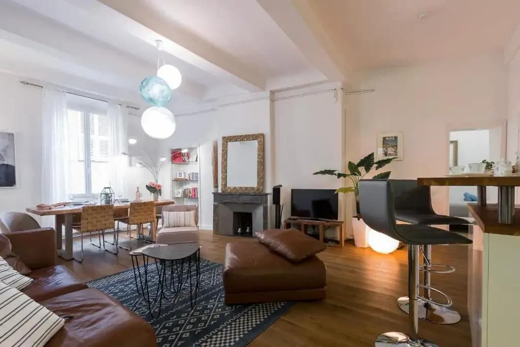 Pref 2 · F4 - Vaste Et Bourgeois ,3 Chambres, Ascenseur, Vx-Nice - photo 9