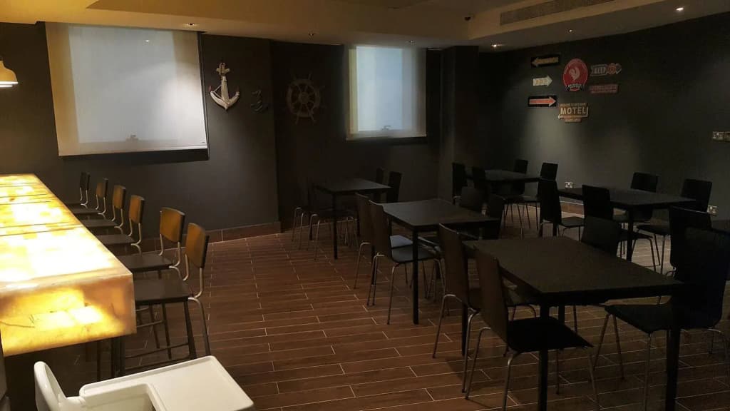Cube Hotel Dubai - photo 15