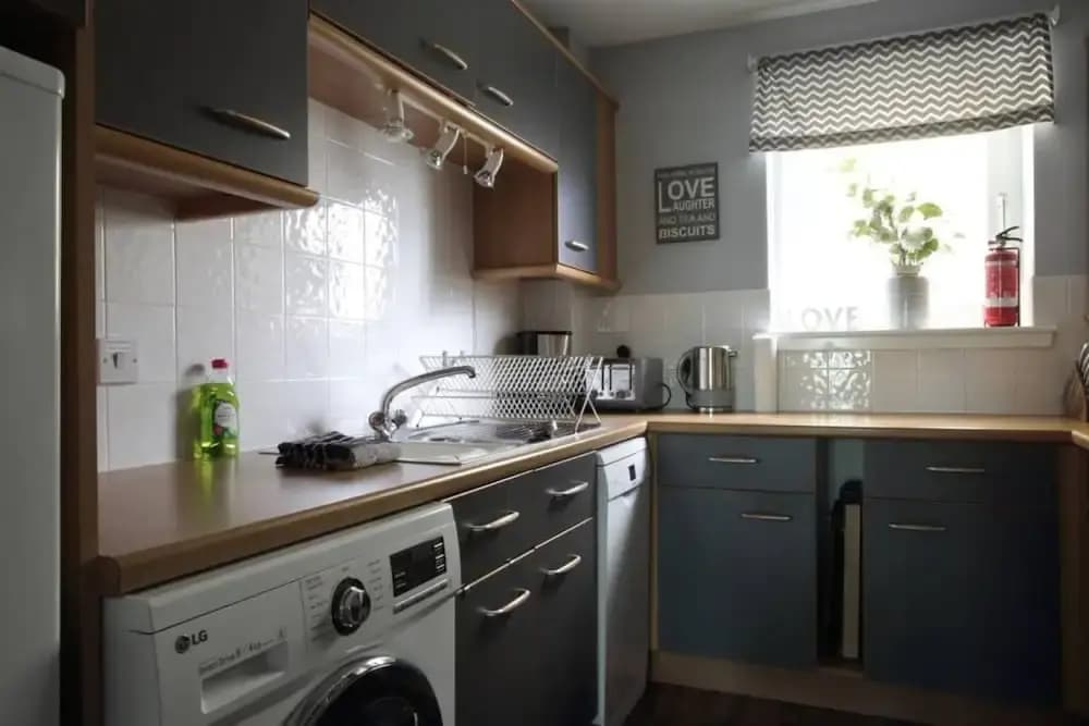 2 Bedroom Flat With Garage Parking - photo 14