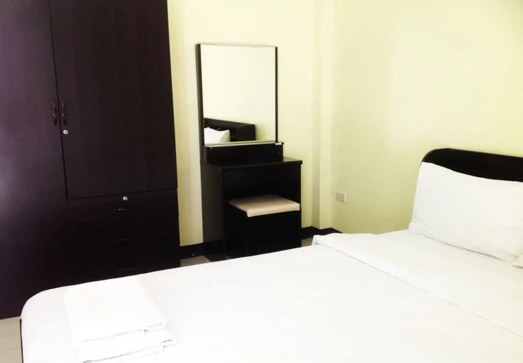BR Guest House - photo 4