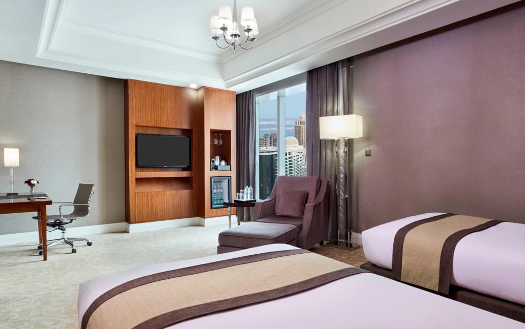 Best Plaza Hotel West Bay - photo 34