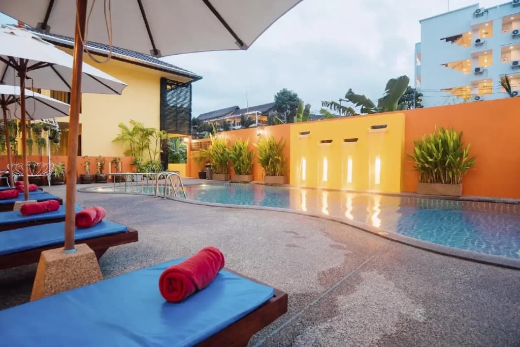 Kata Silver Sand Hotel by Eazy - photo 37