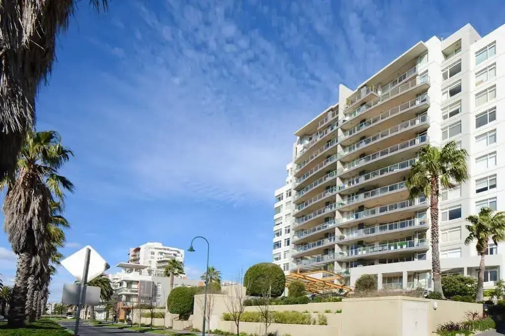 Beachside Port Melbourne - photo 14