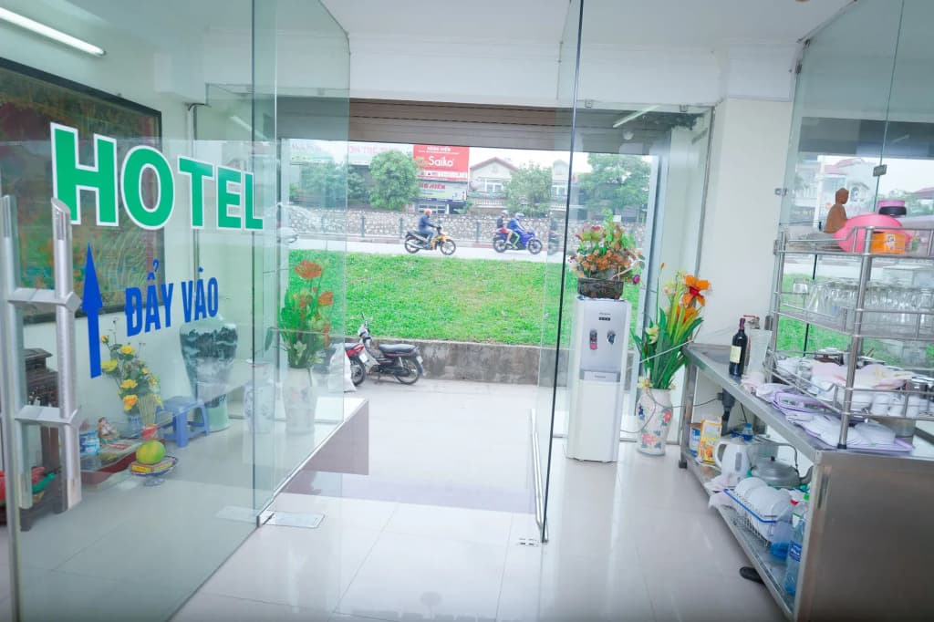Ho Sen Xanh Hotel Hanoi - photo 15