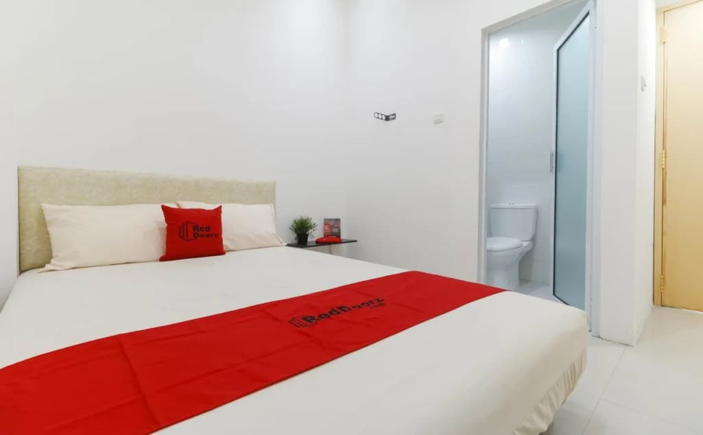 Room 28 Guesthouse - photo 2