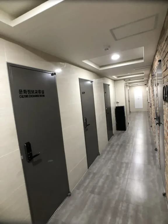 Oasis Hostel - photo 9