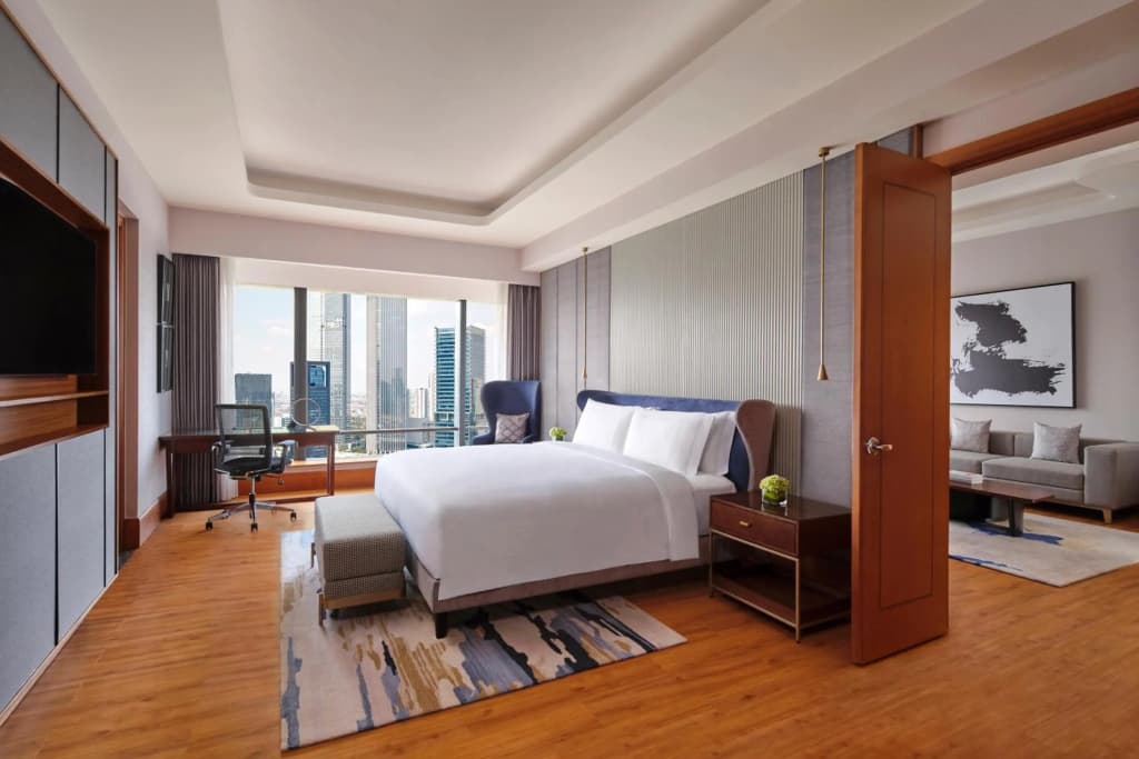 The Ritz-Carlton Jakarta, Mega Kuningan - photo 7